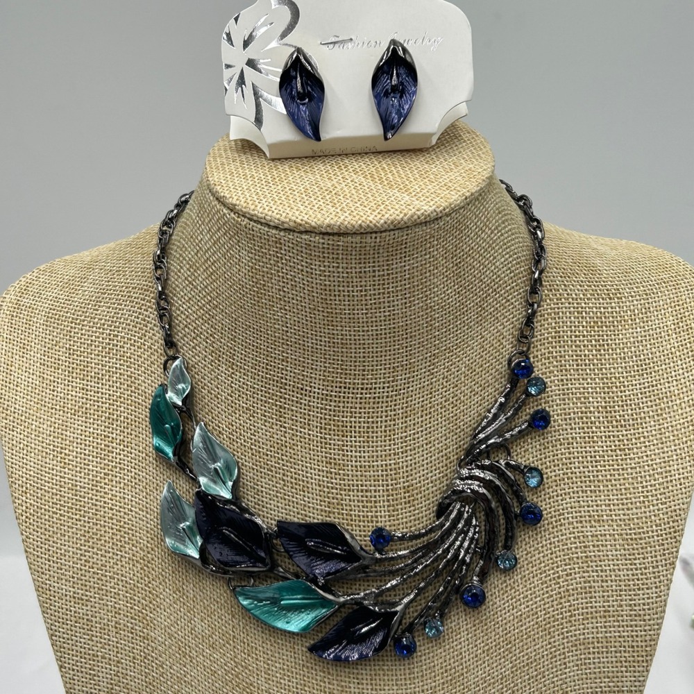 Tommy Hilfiger Repurposed Tie Necklace Set Blue Crystal Brooch Enamel Earrings - Picture 6 of 13